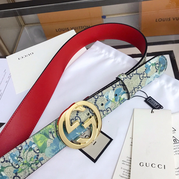 スーパーコピーグッチベルト素材ディテール